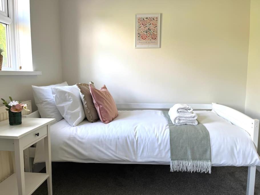 Olive Holiday Cottage Matlock Матлок Экстерьер фото